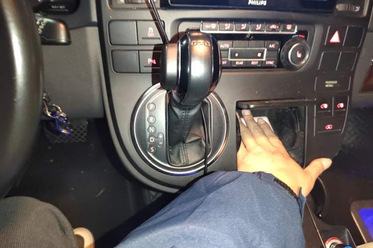 Used Volkswagen Multivan 2012 2.0 TSI Four-Wheel Drive Deluxe Edition
