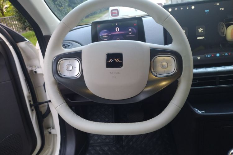 Used JAC Yiwei 3 2023 505km Pro