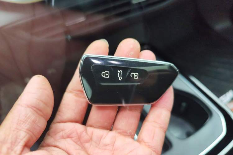 Used Volkswagen ID.4 CROZZ 2021 High-Performance PRIME Early-Bird Edition Vehicle Key