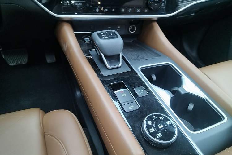 Used Nissan Pathfinder 2024 380 VC-TURBO Four-Wheel Drive Prestige Edition 6 Seats