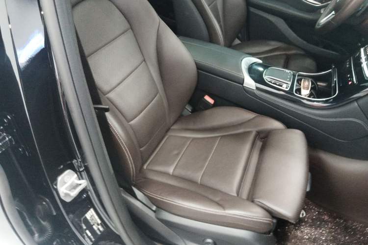 Used Mercedes-Benz GLC 2020 Facelifted GLC 260 L 4MATIC Dynamic Edition
