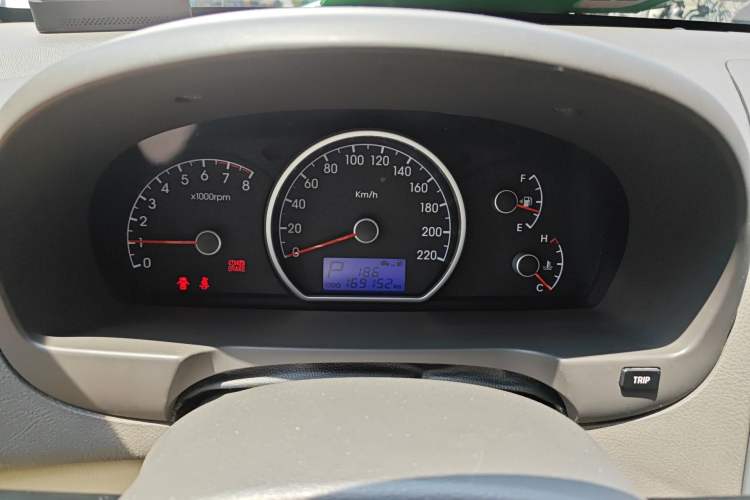 Used Hyundai Celesta 2010 1.6L AT GLS
