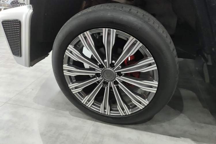 Used Cyberspace Tank 300 2021 2.0T Cyber Tank
