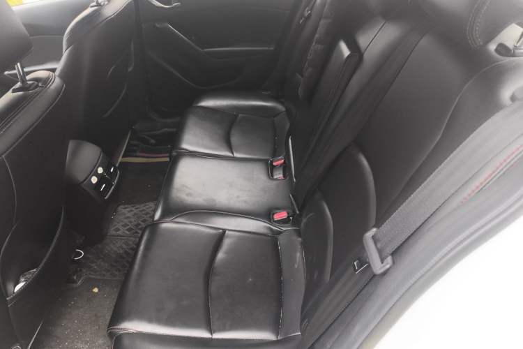 Used Mazda Mazda 3 Axela 2017 Sedan 1.5L Automatic Luxury Model Emission Standard China V