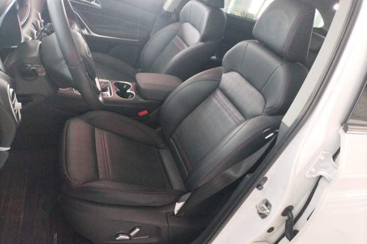 Used JAC Group Refine S7 2017 1.5T Automatic Luxury Model
