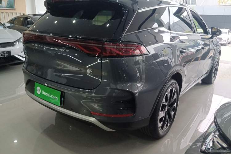 Used BYD Tang New Energy 2024 DM-i Glory Edition 112KM Flagship Model Rear Right 45 Deg