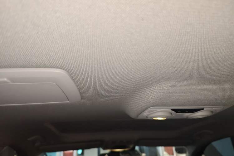 Used BMW 3 Series 2015 320Li Luxury Edition Fashion Model