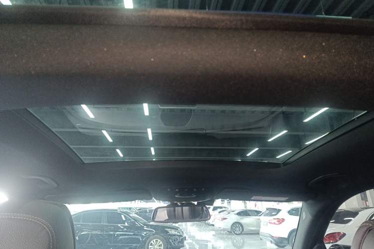 Used Mercedes-Benz GLC 2018 Facelifted GLC 260 4MATIC Dynamic Edition