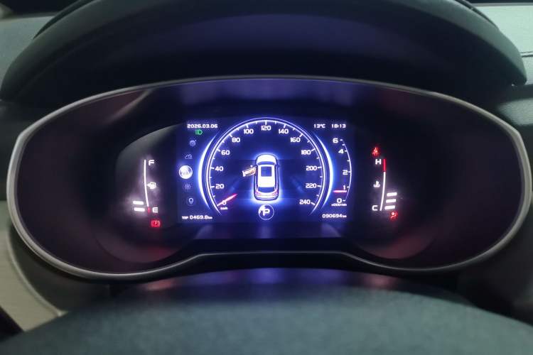 Used Geely Auto Emgrand X7 Sport 2018 1.8TD Automatic Two-Wheel Drive Smart Connect 4G Internet Edition
