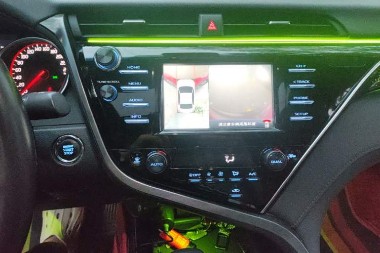 Used Toyota Camry 2018 2.0S FENGSHANG Edition
