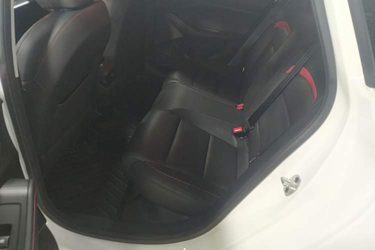 Used MG 5 2021 Revised 300TGI DCT Qingshè Luxurious Enjoyment Edition
