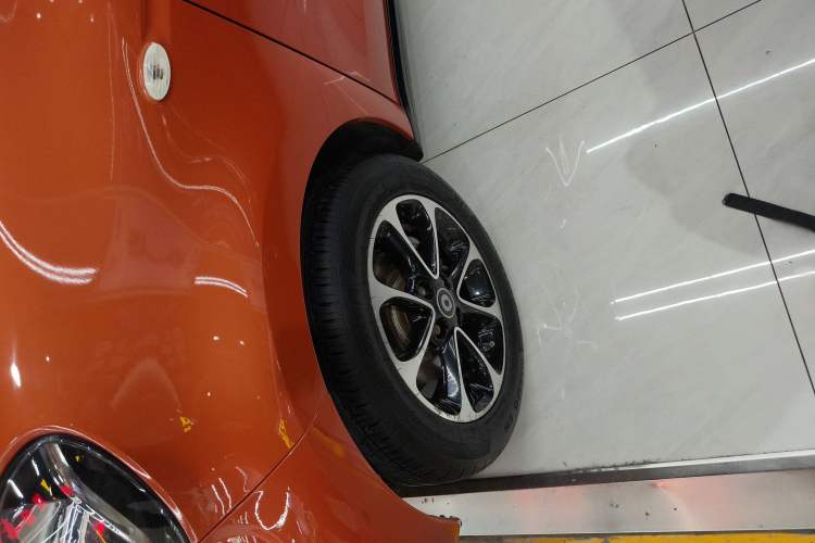 Used smart forfour 2016 1.0L 52 kW Passion Edition
