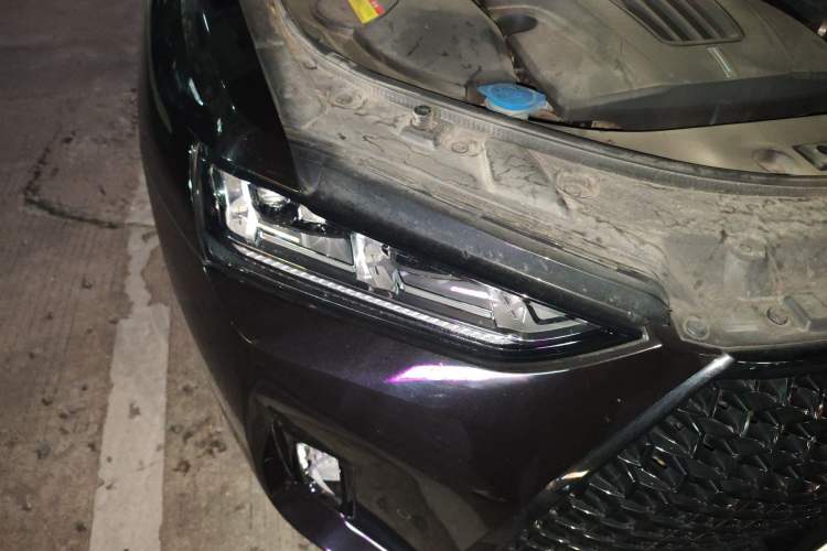 Used Wey P8 2018 2.0T Flagship Model Right Front Headlight