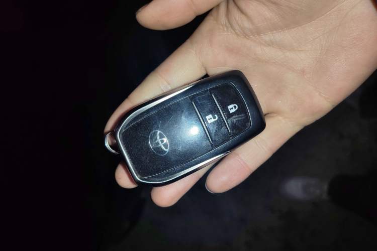 Used Toyota Highlander 2015 2.0T Two-Wheel Drive Luxury Edition 7 Seats
