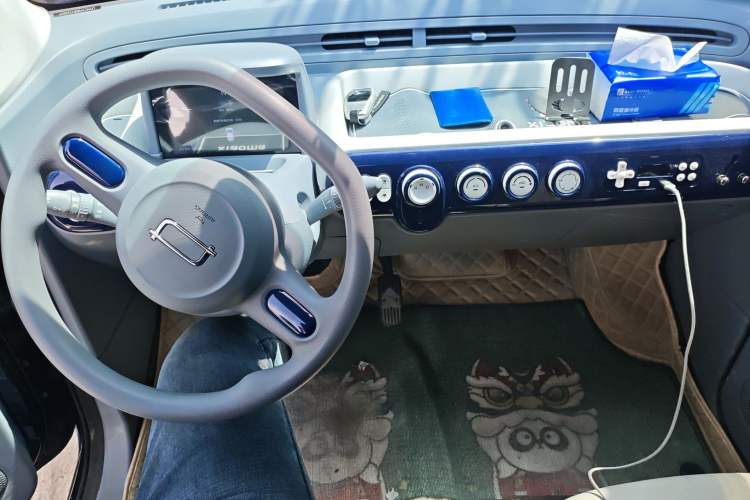 Used Bestune Pony 2025 222km Range Agile Horse Audio And AC Panel