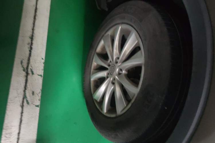 Used Buick Envision 2016 28T Four-Wheel Drive Elite Version