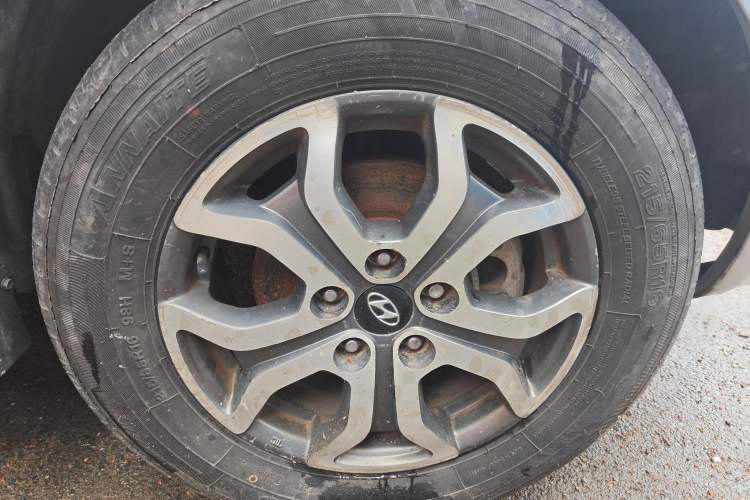 Used Hyundai Tucson 2013 2.0L Manual Two-Wheel Drive Fashion Edition
