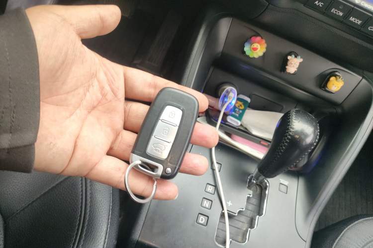 Used Hyundai ix35 2010 2.0L Automatic Two-Wheel Drive Elite Edition GLS Vehicle Key