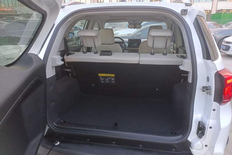 Used BYD Yuan Pro 2021 401 km Deluxe Version Trunk