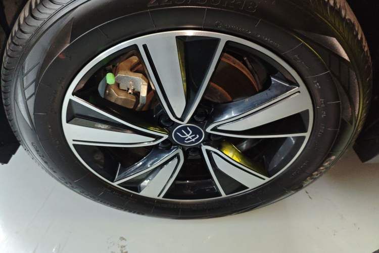 Used BYD Song Pro New Energy 2022 DM-i 110km Flagship Model Exterior 4