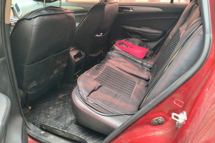 Used CHANGAN CS75 2014 2.0L Manual Leading Version China IV Standard