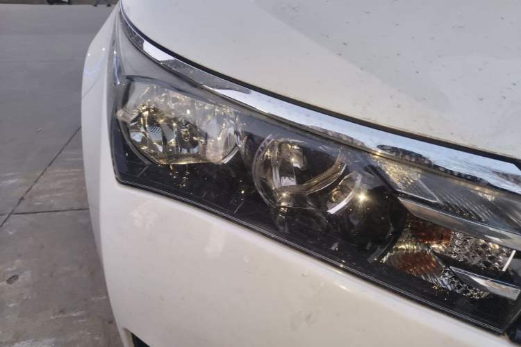 Used Toyota Corolla 2014 1.6L CVT GLX-i