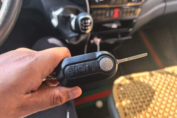 Used Iveco Eurocargo 2021 2.0T Manual Super-Rui Short Wheelbase Low-Roof Side-Hinged Door F1A