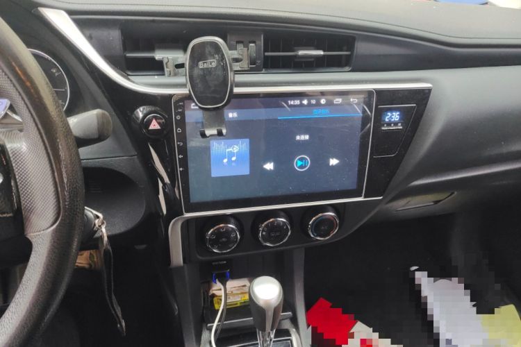 Used Toyota Corolla 2017 Revised Version 1.2T S-CVT GL Audio And AC Panel