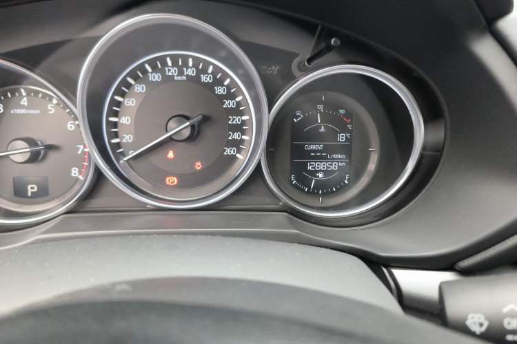 Used Mazda CX-5 2017 2.0L Automatic 2WD ZhiShang Trim China VI Standard
