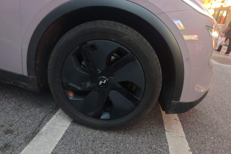 Used ONVO L60 2024 60 kWh Rear-Drive Version