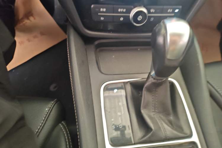 Used BYD Song MAX 2017 1.5T Automatic Smart Connect Luxury 7-Seater