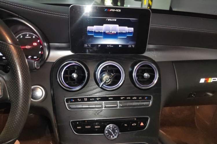 Used Mercedes-Benz C-Class 2017 Facelift C 200 L Sport Edition
