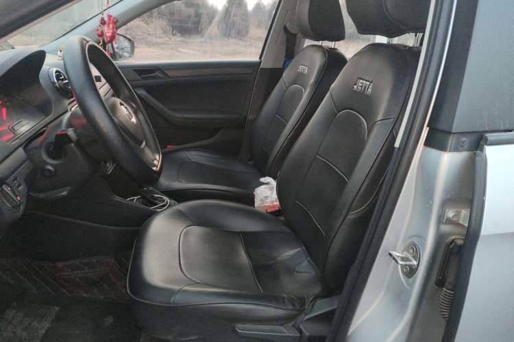 Used Volkswagen Jetta 2017 1.5L Automatic Fashion Model
