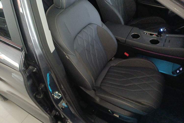 Used JETOUR Shanhai Shanhai L9 2024 1.5TD 2DHT Max 5-Seater
