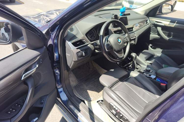 Used BMW X1 2018 sDrive18Li Luxury Model