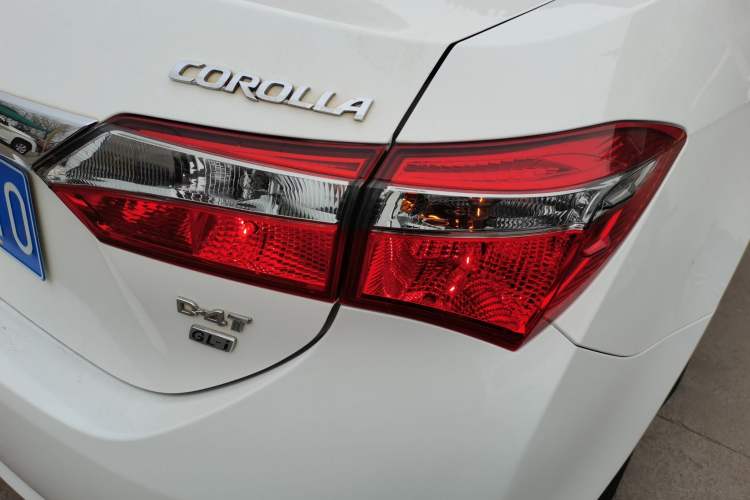 Used Toyota Corolla 2017 Revised Version 1.2T S-CVT GL-i
