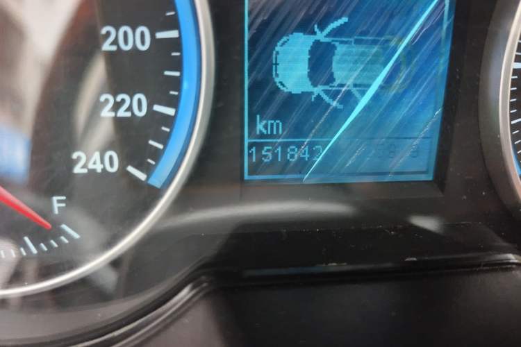 Used Brilliance H530 2011 1.6L Automatic Luxury Version
