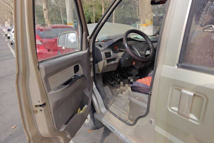 Used Wuling Rongguang 2011 1.2L Standard Version
