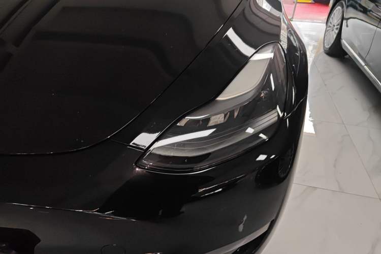 Used Tesla Model Y 2021 Standard Range Rear-Wheel Drive Version