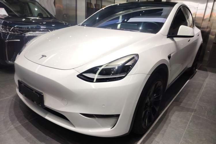 Used Tesla Model Y 2021 Revised Version 2 Long-Range All-Wheel-Drive Edition