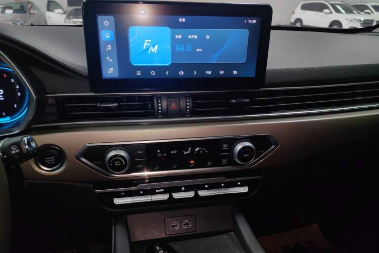 Used JETOUR X70 2024 1.5T DCT Enjoy Edition 7-Seater
