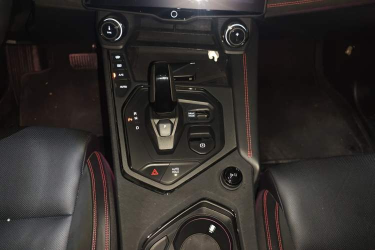 Used Lynk & Co 05 2020 2.0TD Four-Wheel Drive HypeHalo
