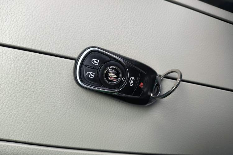 Used Buick GL8 2023 Land Executive Class Smart Enjoyment Model