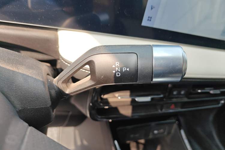 Used Geometry E Firefly 2024 401km Starlight