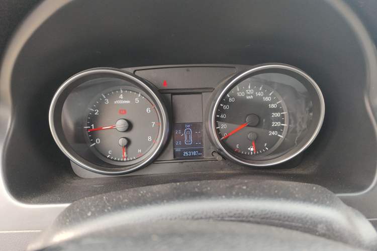 Used Haval H6 2016 Upgraded Model 1.5T Manual Two-Wheel Drive Elite Version