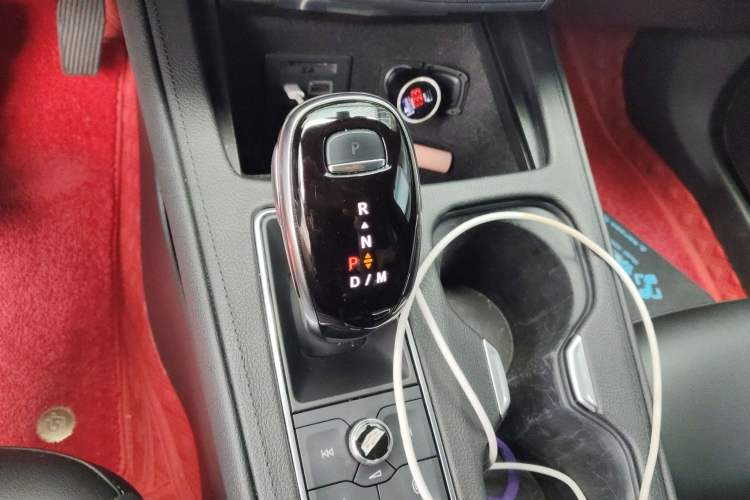 Used Cadillac XT4 2021 28T Two-Wheel Drive Leading Version Gear Lever