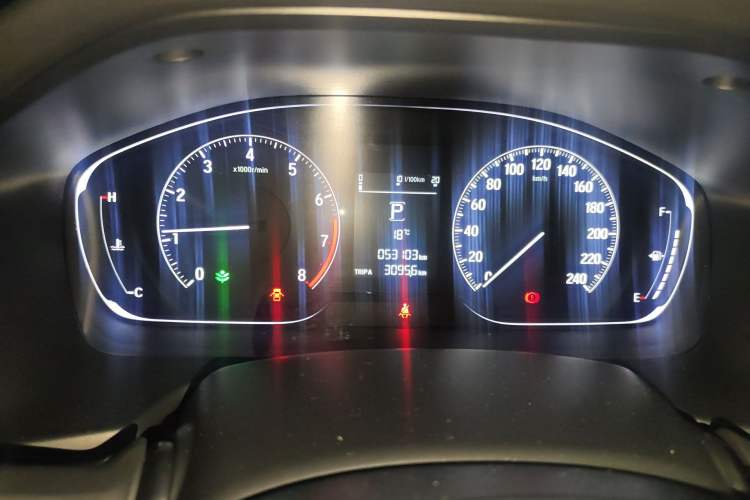 Used Honda Accord 2018 260TURBO Elite Edition China VI Odometer Close Up