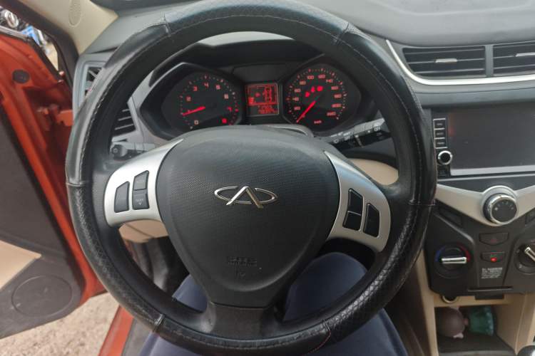 Used Chery Fengyun 2 2013 Hatchback 1.5L Manual Ruiyi Edition Steering Wheel