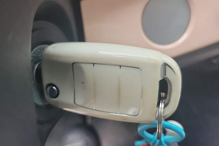 Used CHANGAN NEVO Lumin 2022 210km Sweet Edition