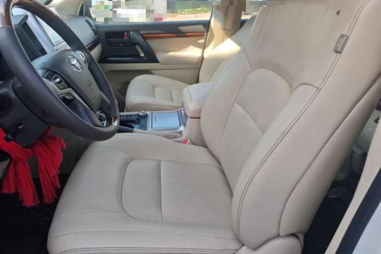 Used Toyota Land Cruiser  Left Front Seat